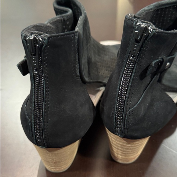 Earth Black Peep-Toe Perforated Boots - Picture 4 of 4